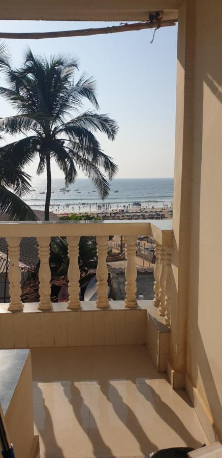 Baga Beach Exotica Hotel Bagian luar foto
